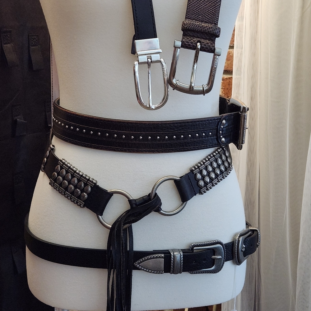 BELTS  Unlisted